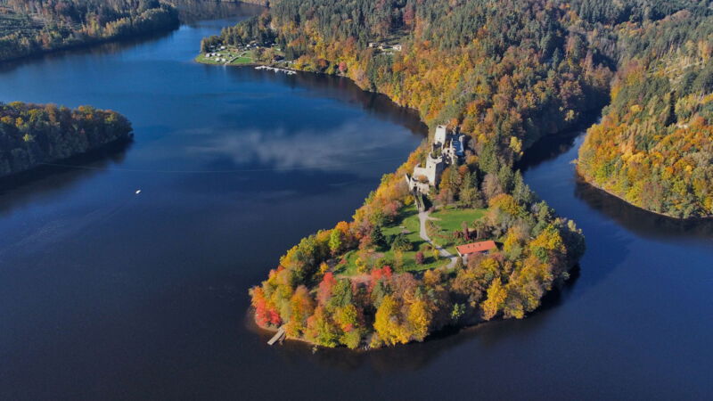 Stand up Paddeling am Stausee Dobra